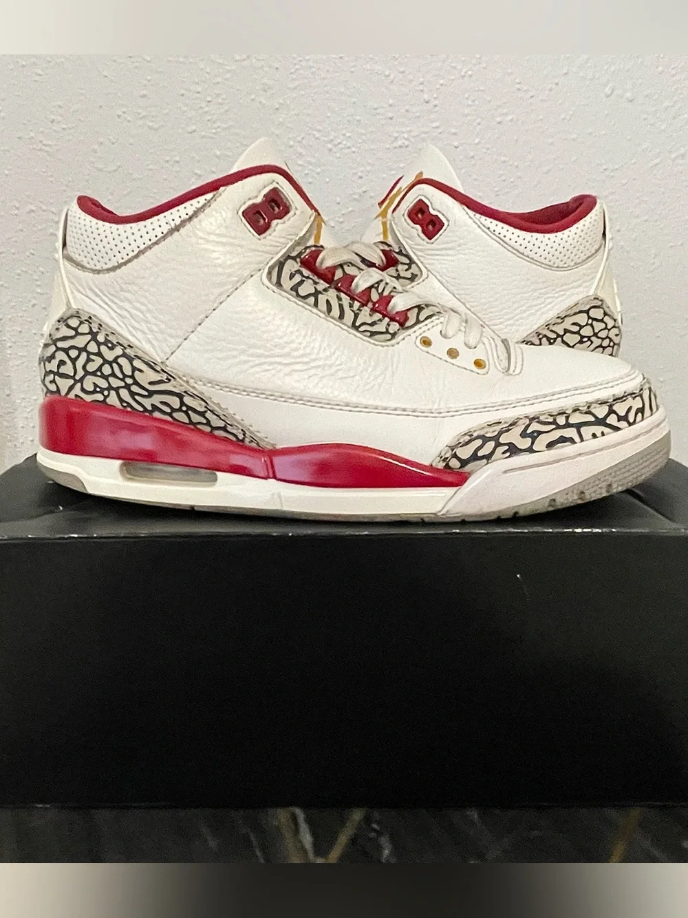 Air Jordan Retro 3 Cardinal Red Size 8